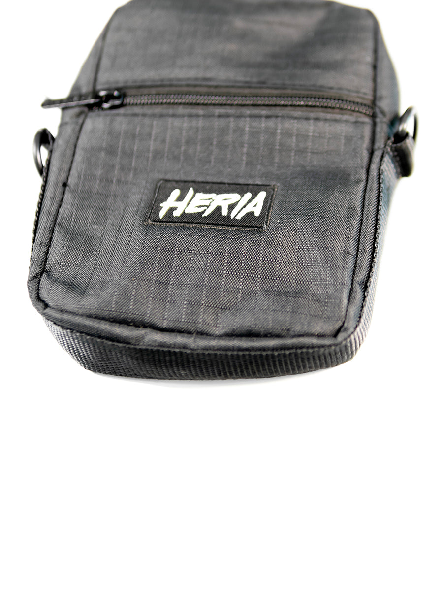 Heria Shoulder Bag - Black 2c
