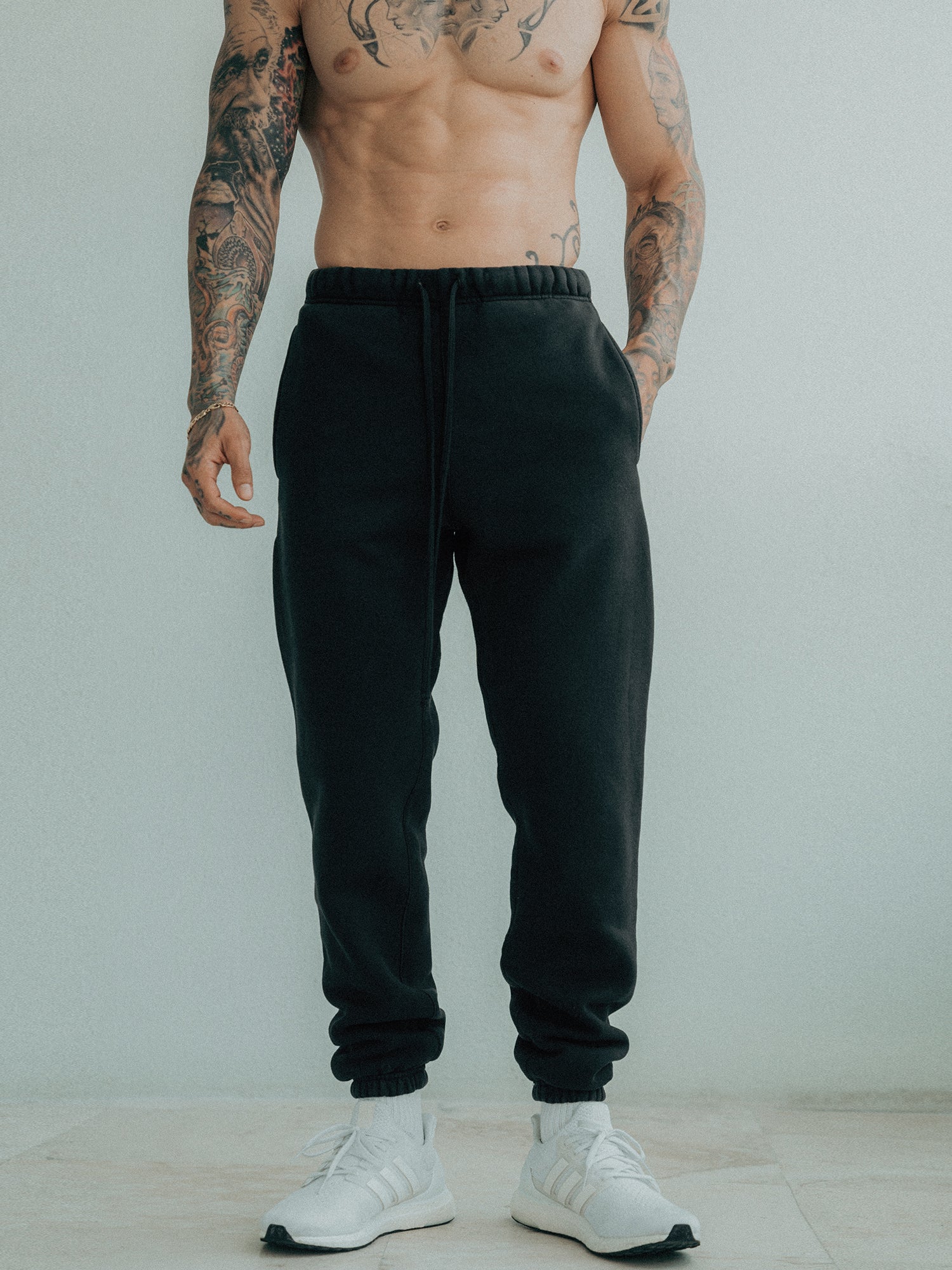 Heria Everyday Relaxed Fit Joggers - Black 3c