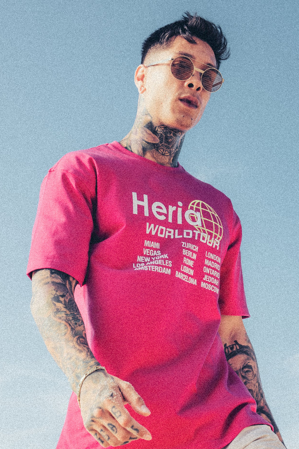 Heria World Tour T-Shirt - Hot Pink 3c